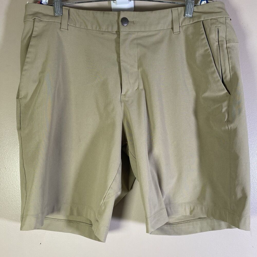 Lululemon Commission Short Men 34 Tan Classic 9" Chino LM7AA0S Golf Casual Flaw